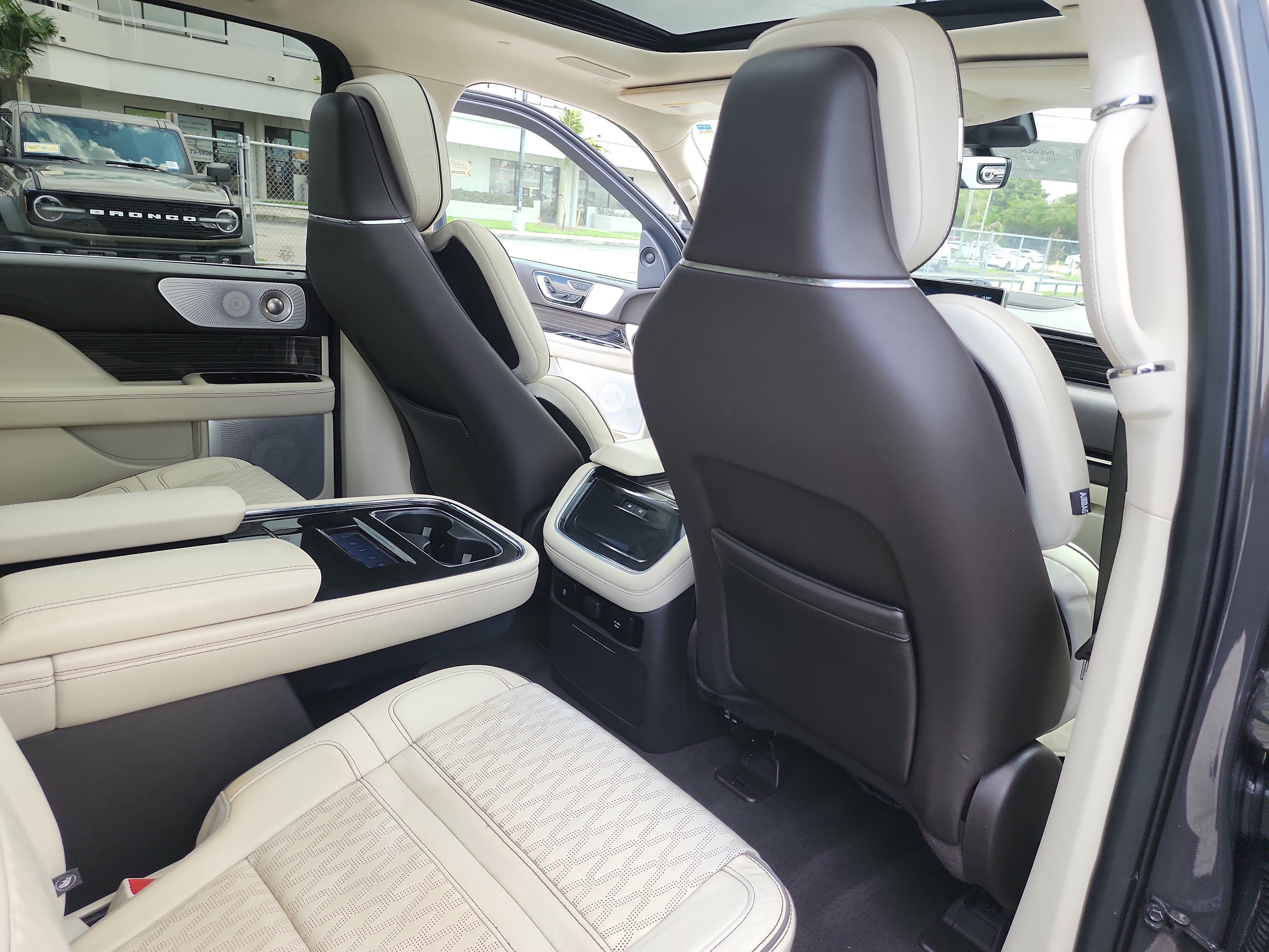 2024 Lincoln Navigator L Black Label