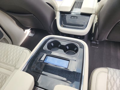 2024 Lincoln Navigator L Black Label