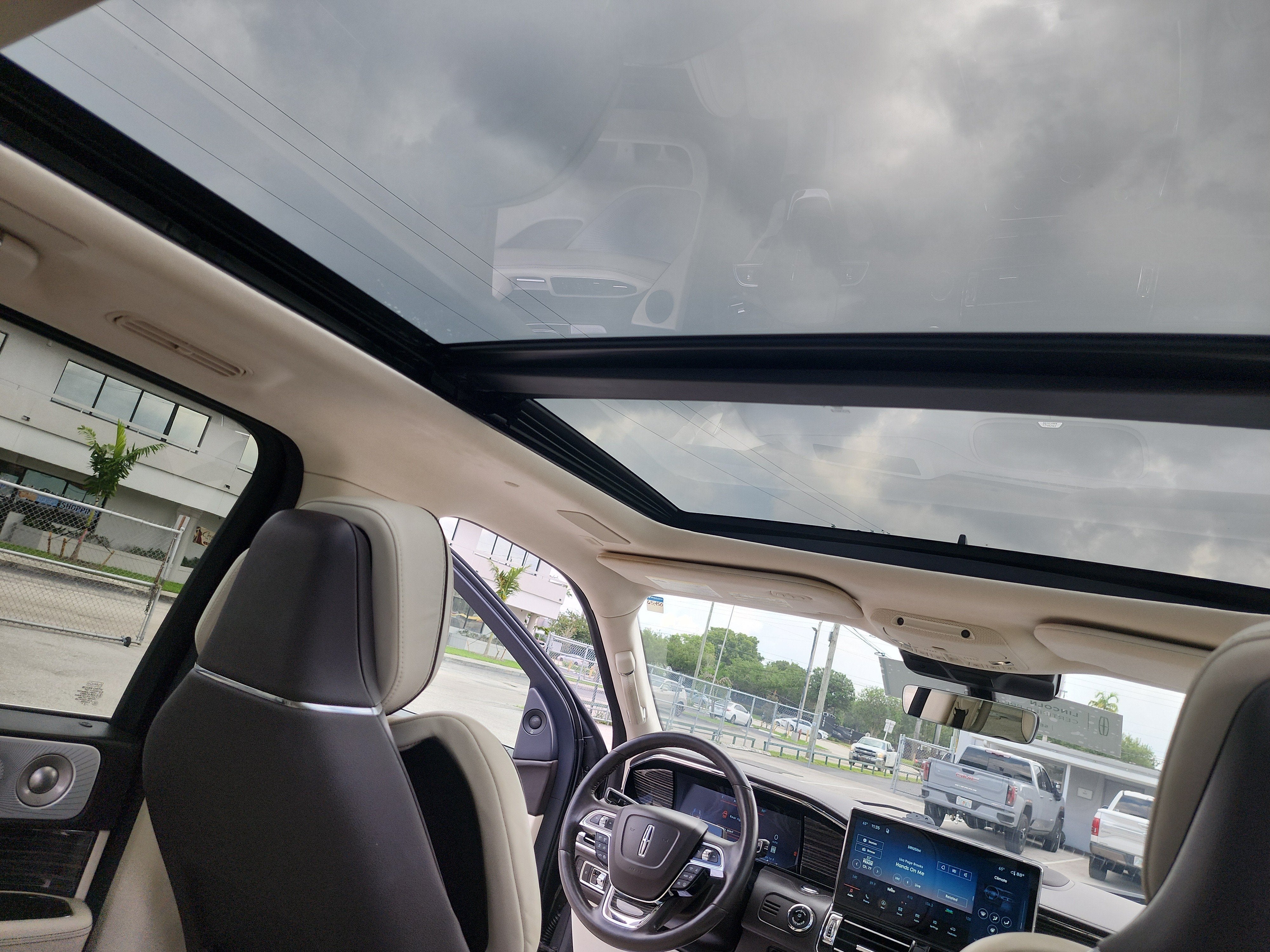 2024 Lincoln Navigator L Black Label