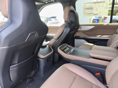 2026 Lincoln Navigator L