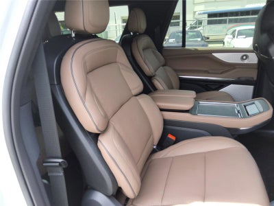 2026 Lincoln Navigator L