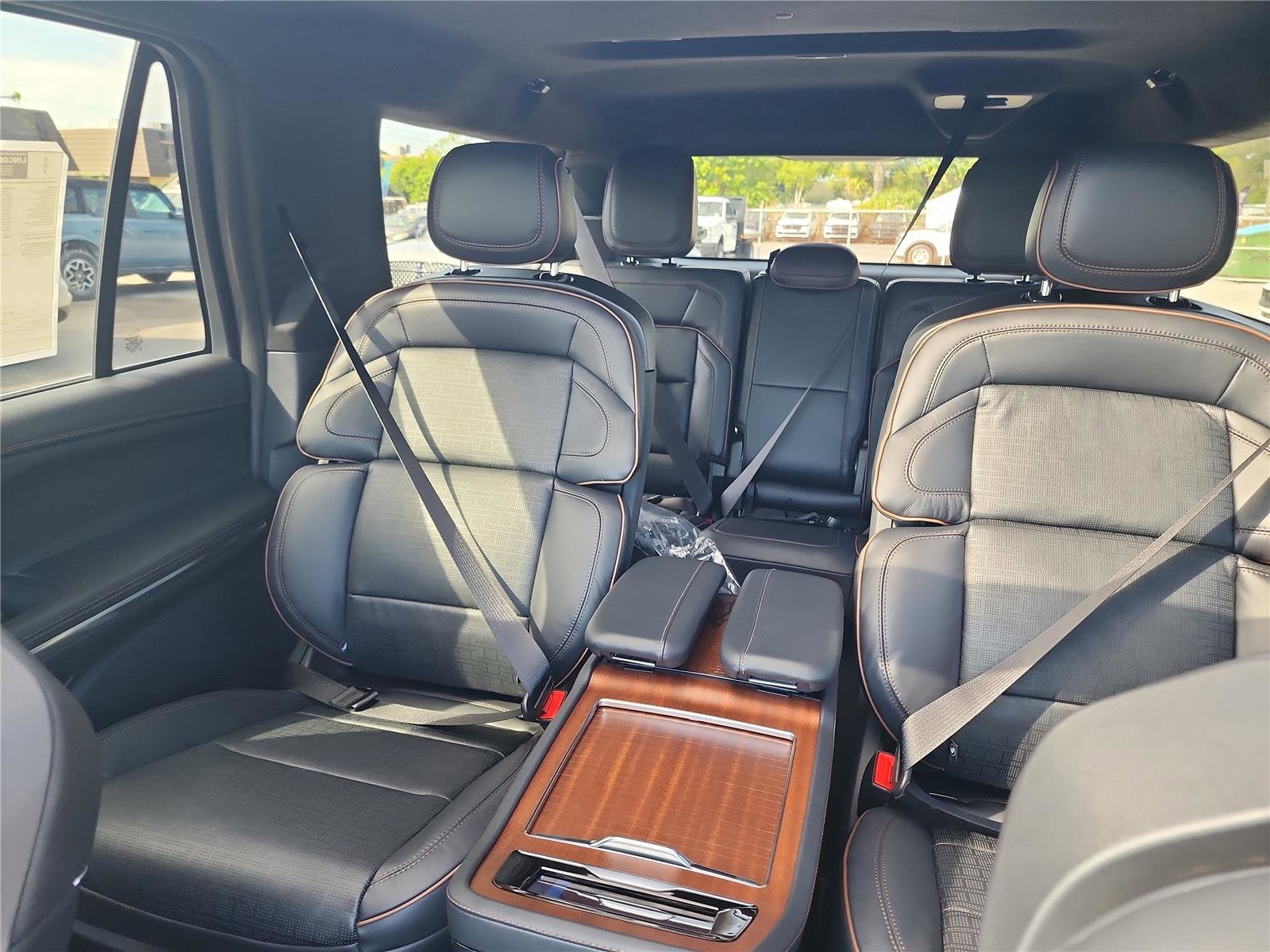 2026 Lincoln Navigator L