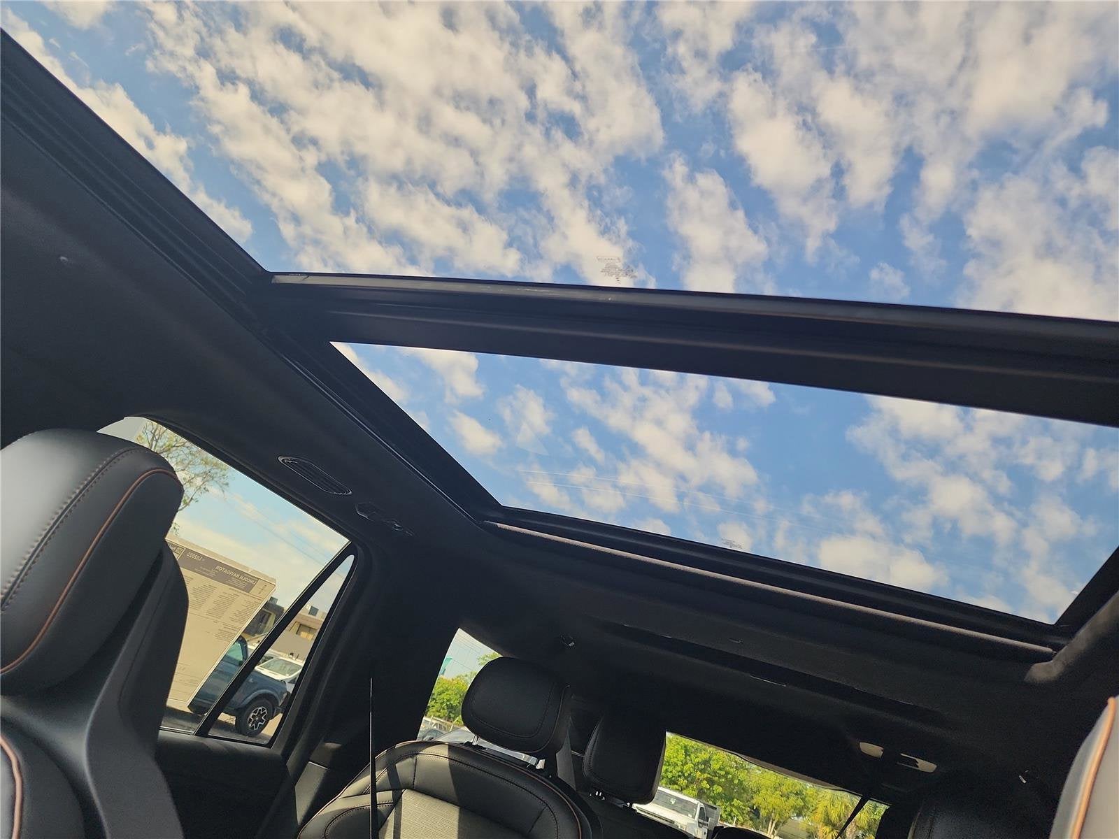 2026 Lincoln Navigator L