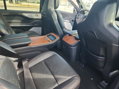 2026 Lincoln Navigator L