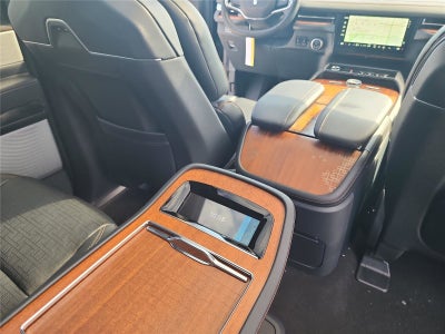 2026 Lincoln Navigator L