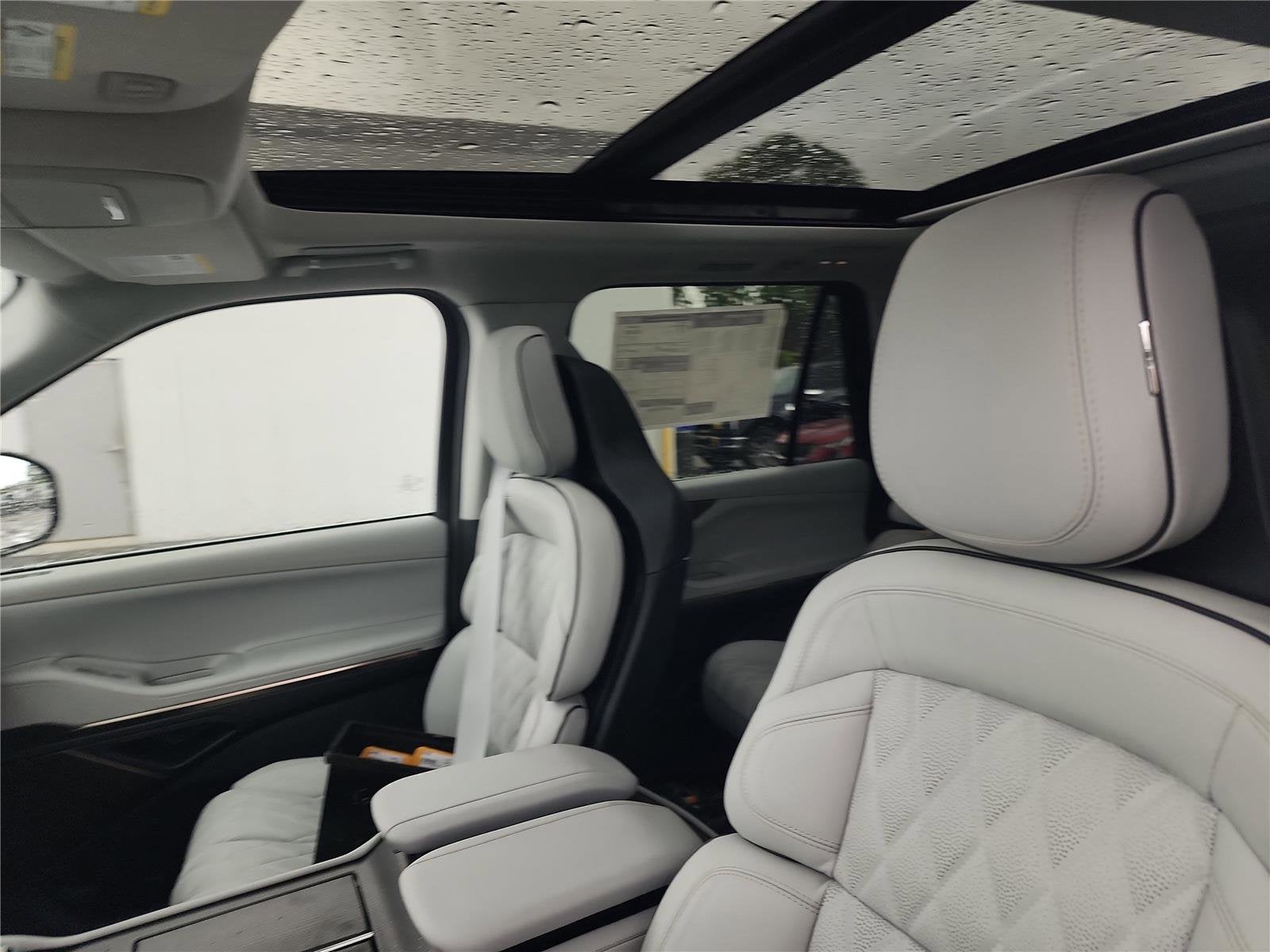 2026 Lincoln Navigator L