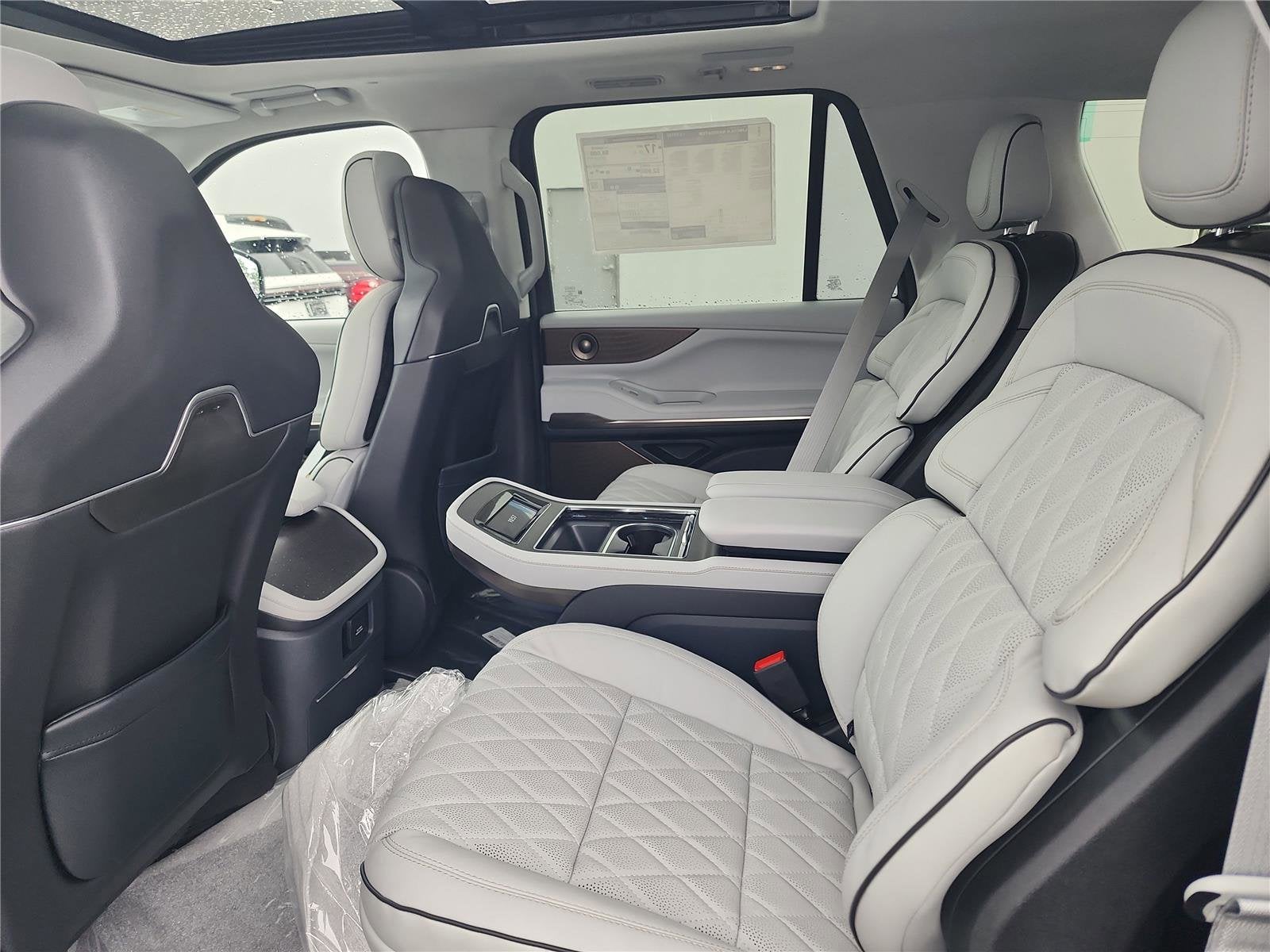2026 Lincoln Navigator L