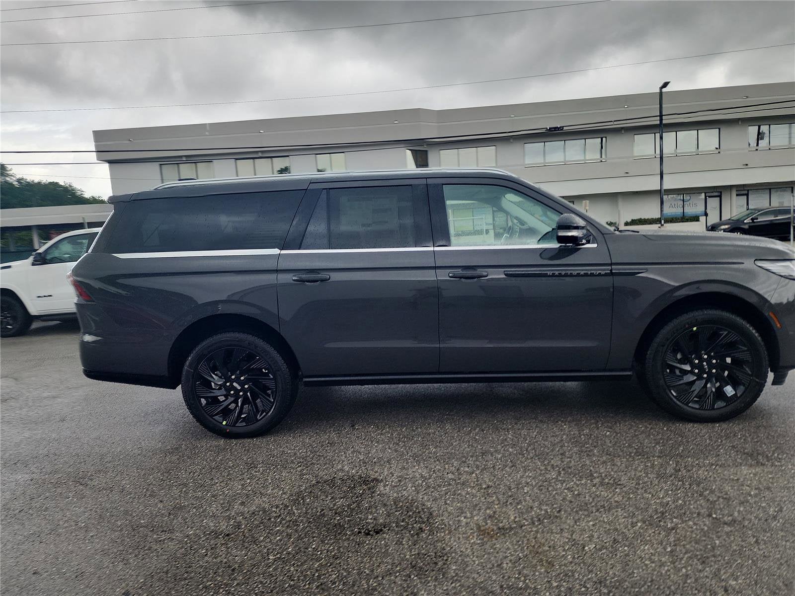 2026 Lincoln Navigator L