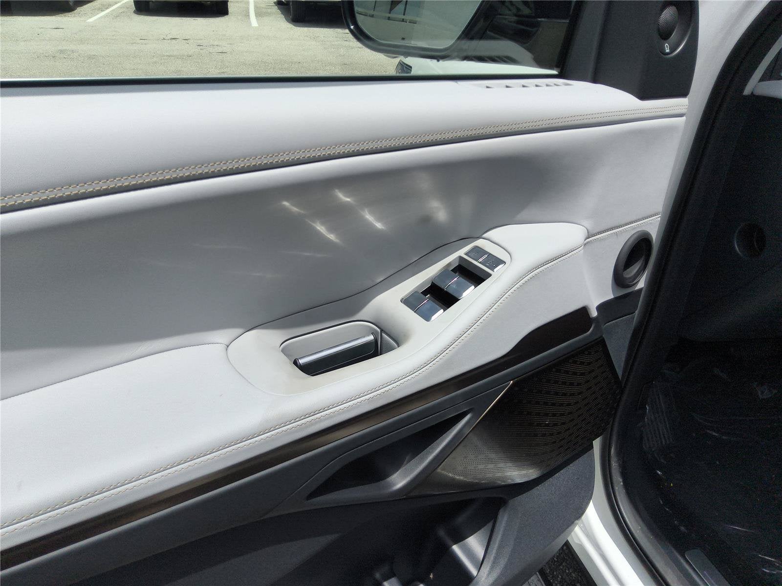 2027 Lincoln Navigator L