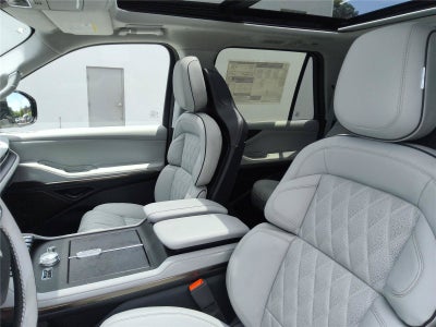 2027 Lincoln Navigator L