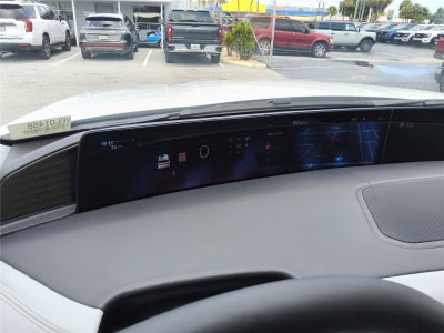 2027 Lincoln Navigator L