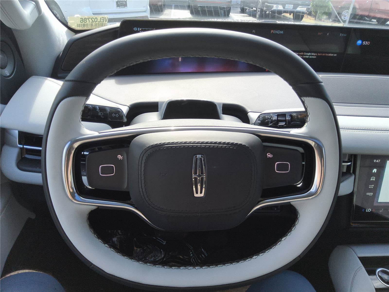 2027 Lincoln Navigator L