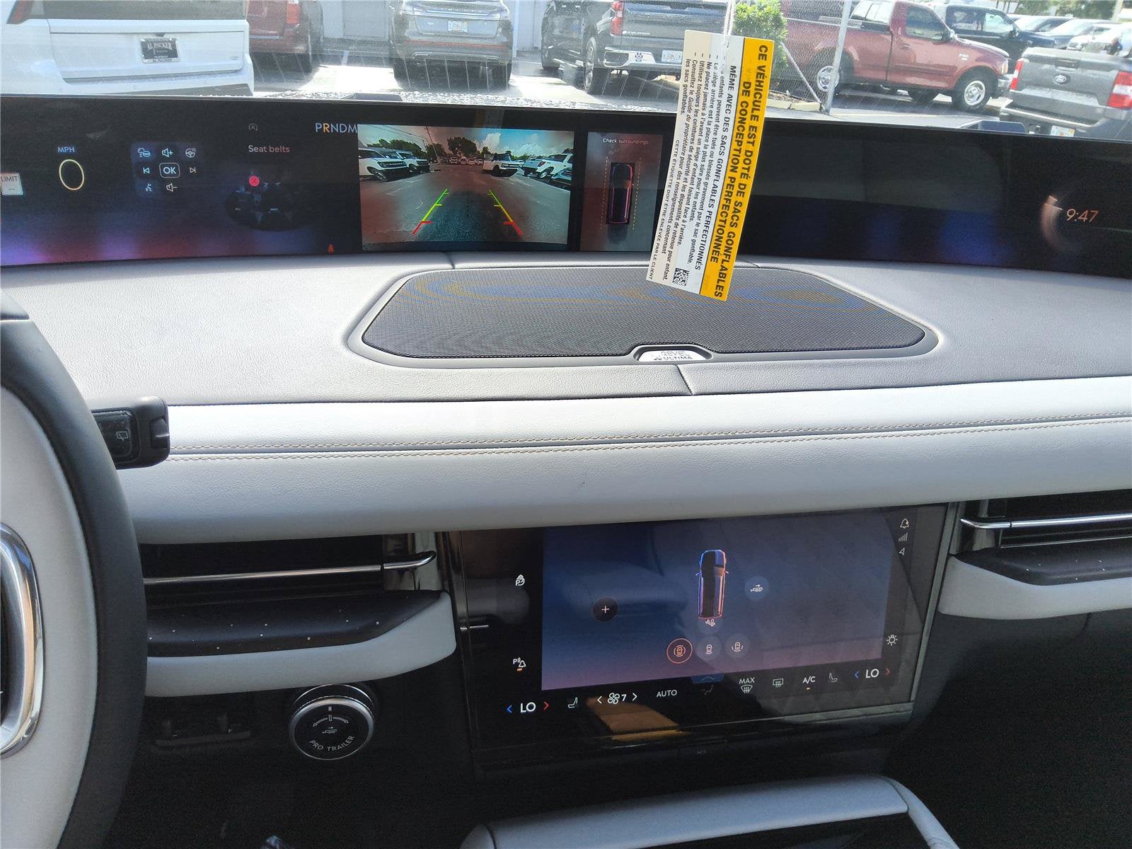 2027 Lincoln Navigator L