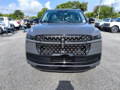 2027 Lincoln Navigator L