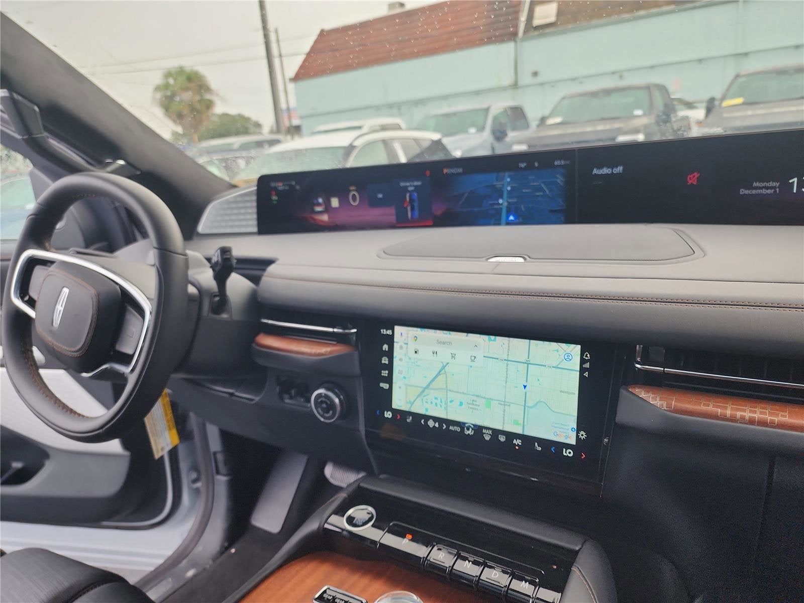 2025 Lincoln Navigator L