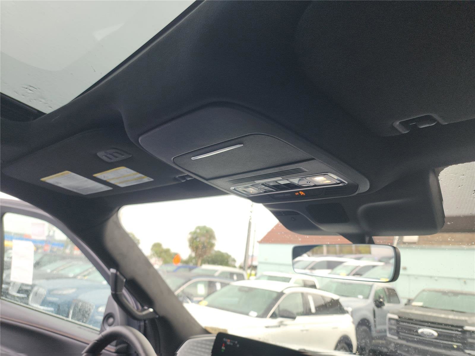 2025 Lincoln Navigator L