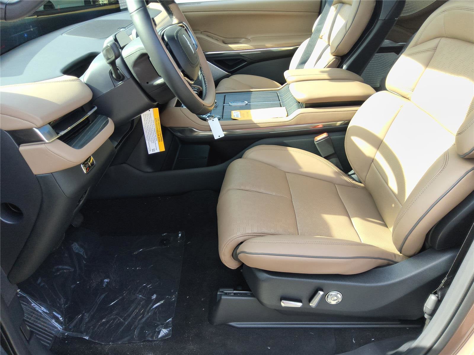 2026 Lincoln Navigator Li8bjmwi