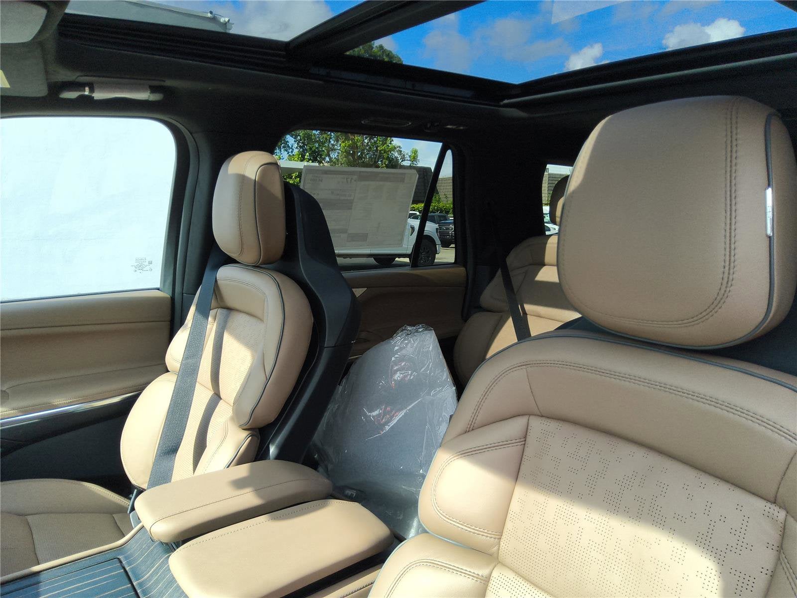 2026 Lincoln Navigator Li8bjmwi