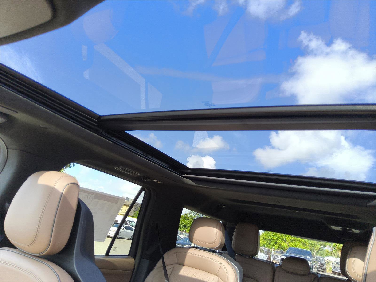 2026 Lincoln Navigator Li8bjmwi