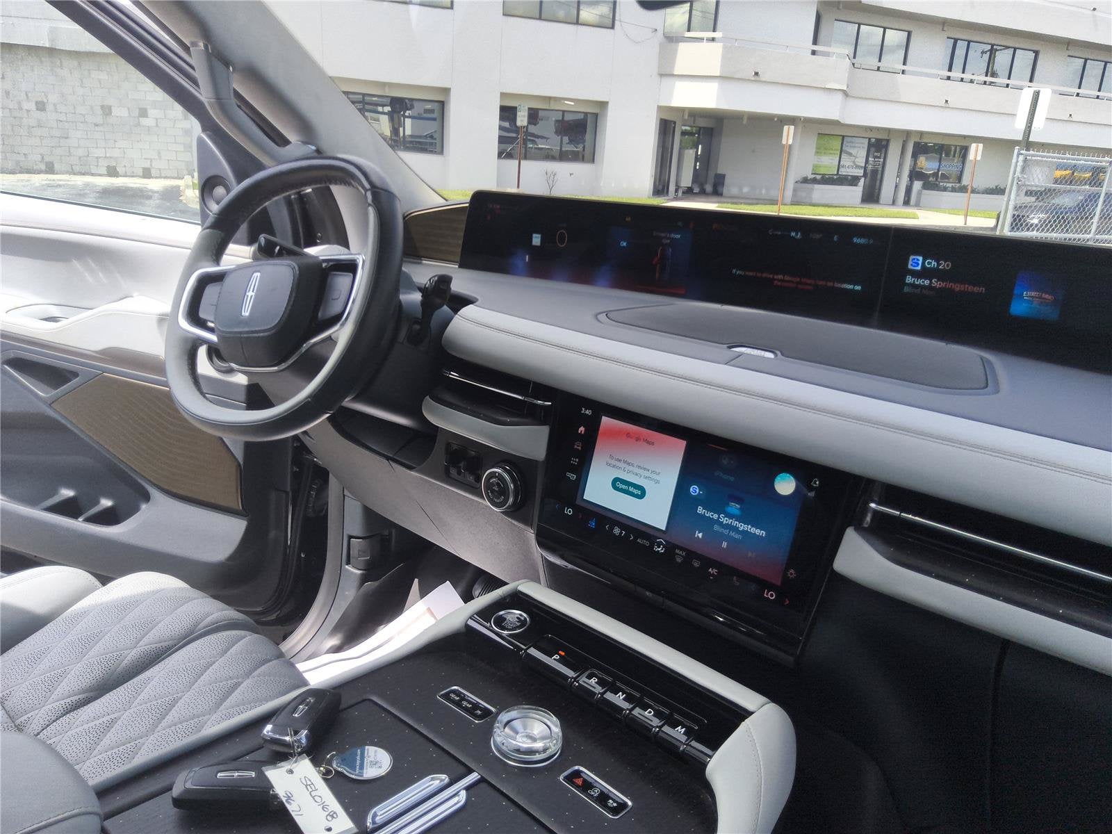2025 Lincoln Navigator L Black Label