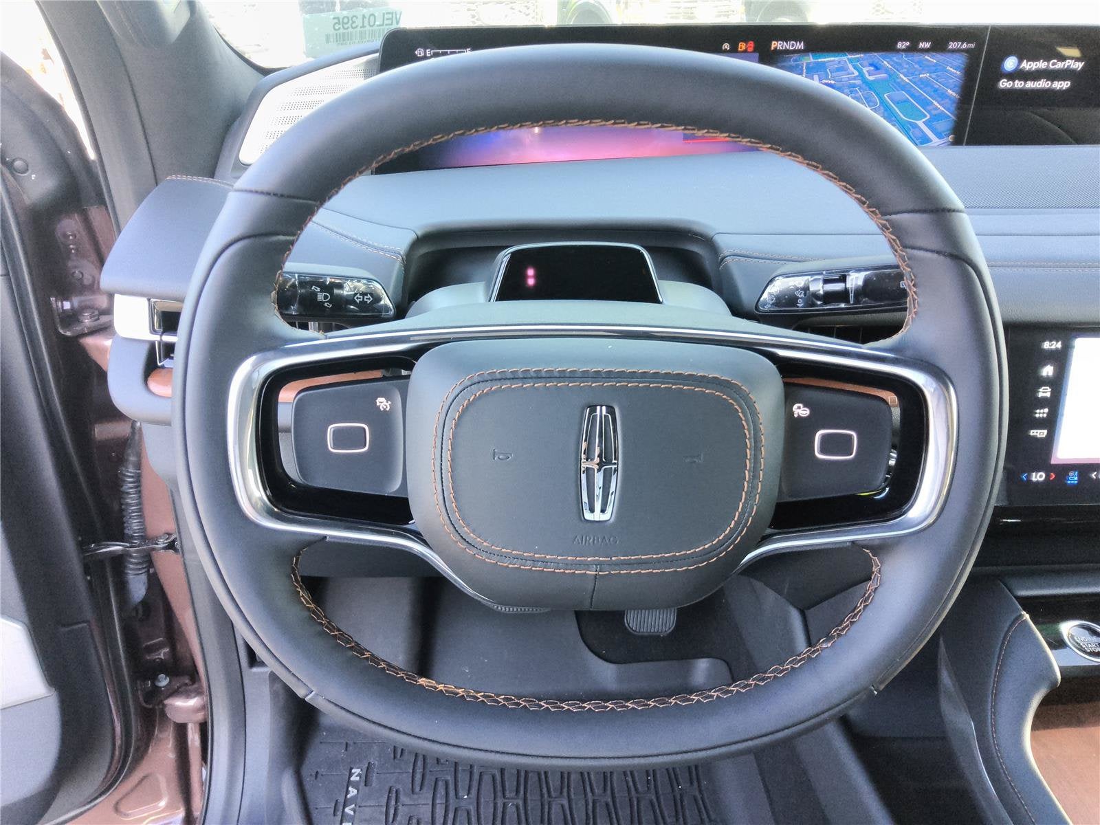 2027 Lincoln Navigator L