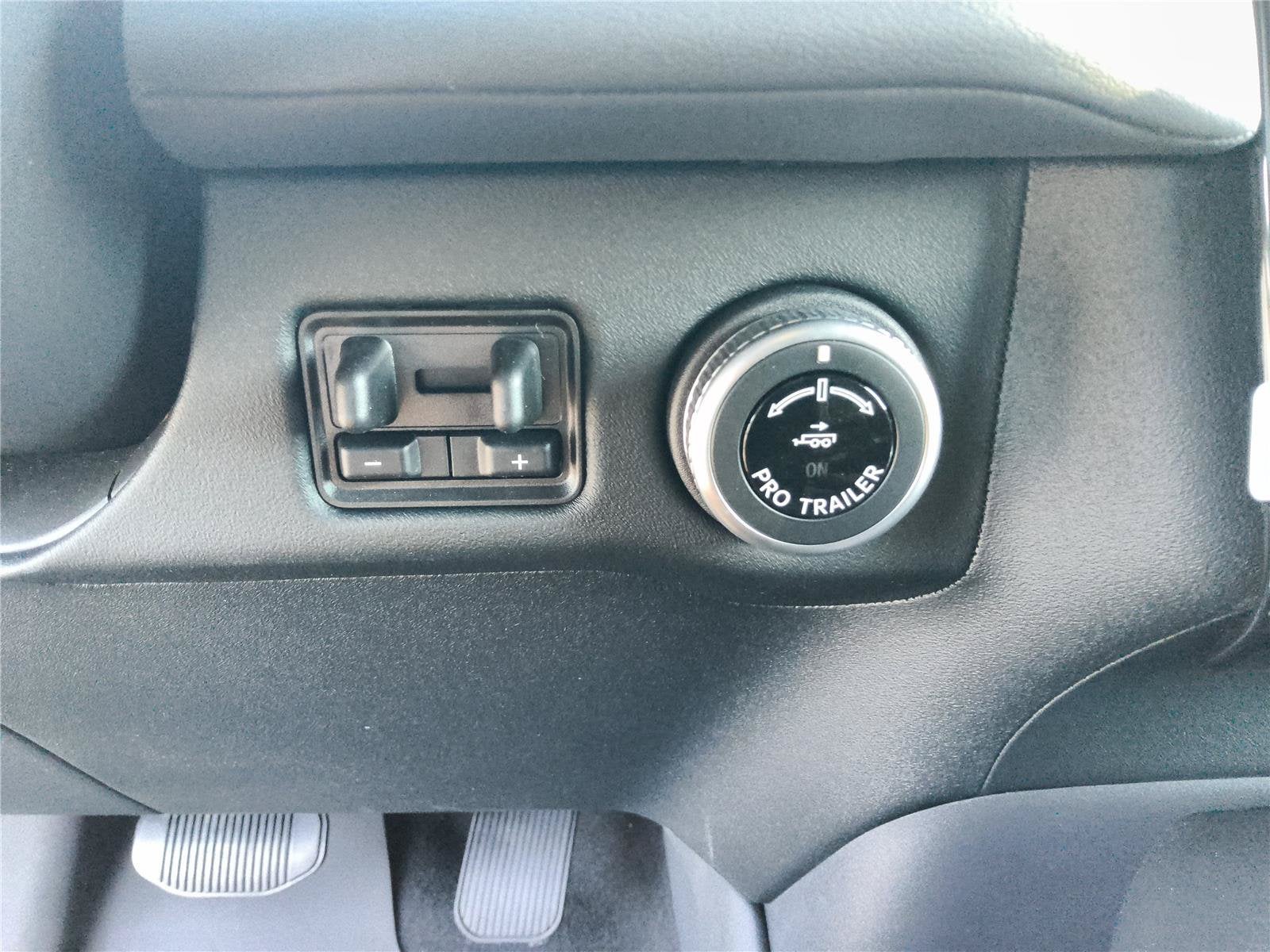 2027 Lincoln Navigator L
