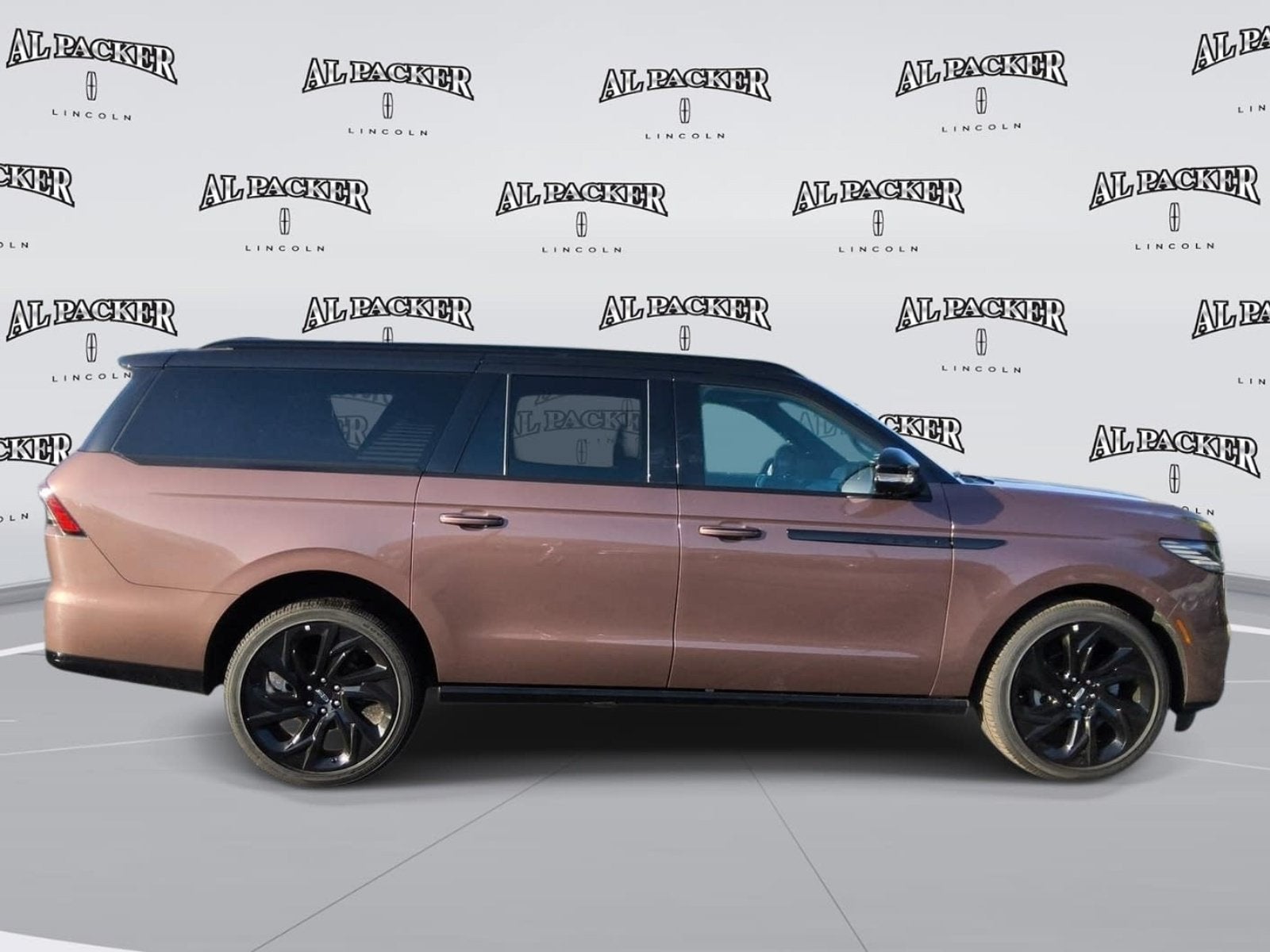 2027 Lincoln Navigator L