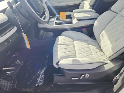 2026 Lincoln Navigator L