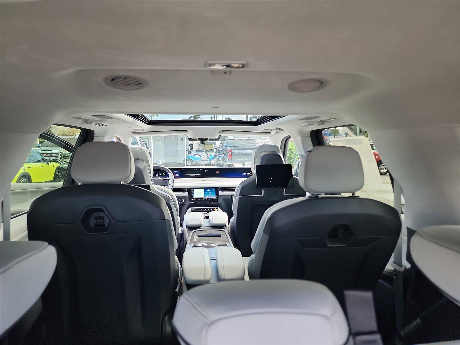 2026 Lincoln Navigator L