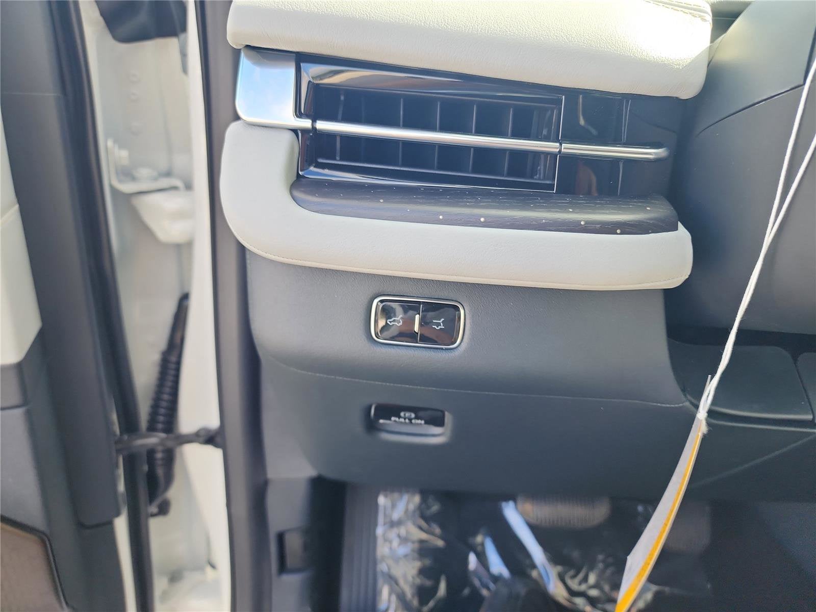 2026 Lincoln Navigator L