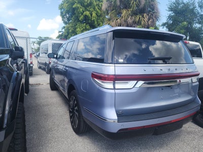 2022 Lincoln Navigator L Black Label