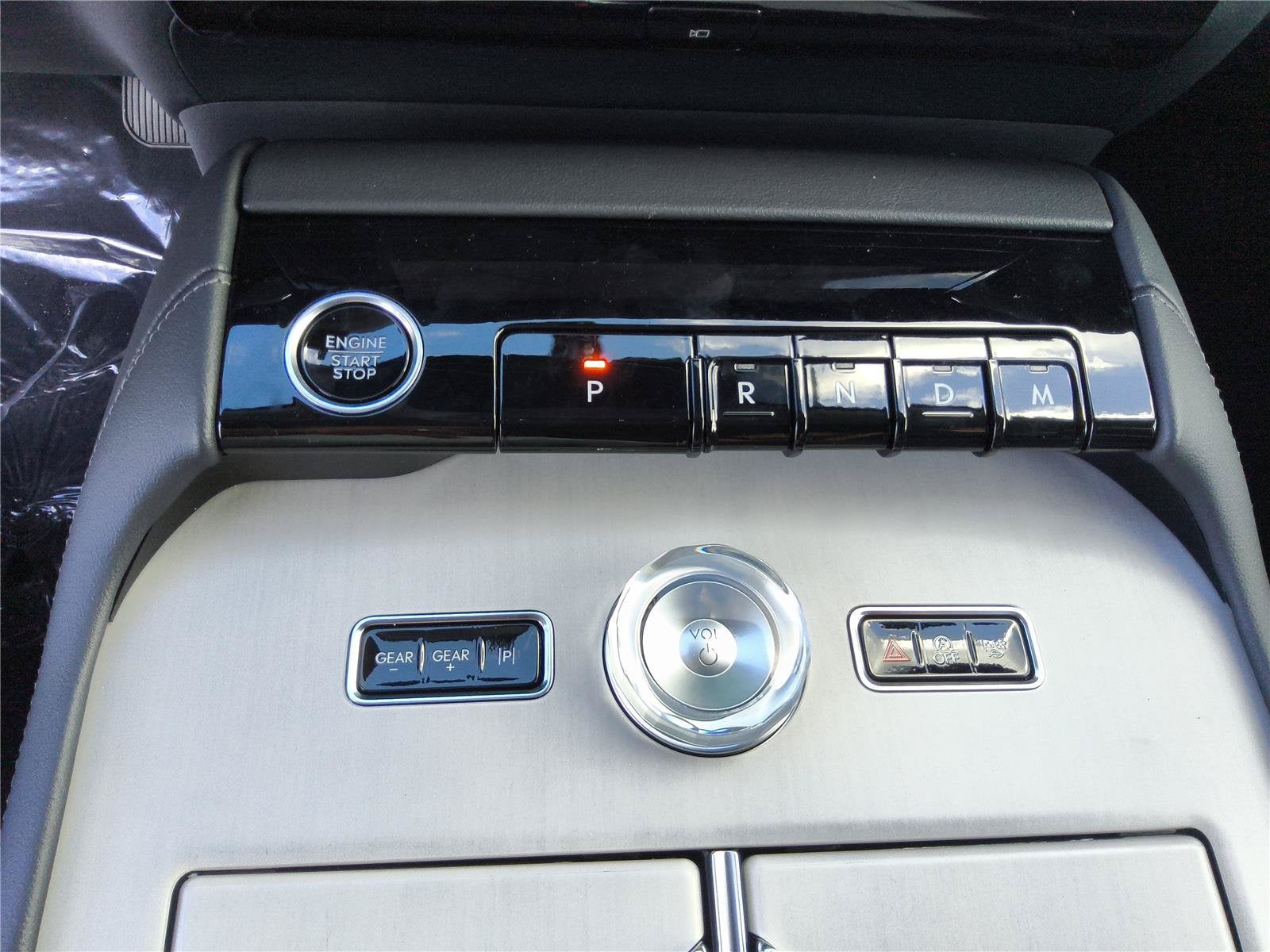 2027 Lincoln Navigator L