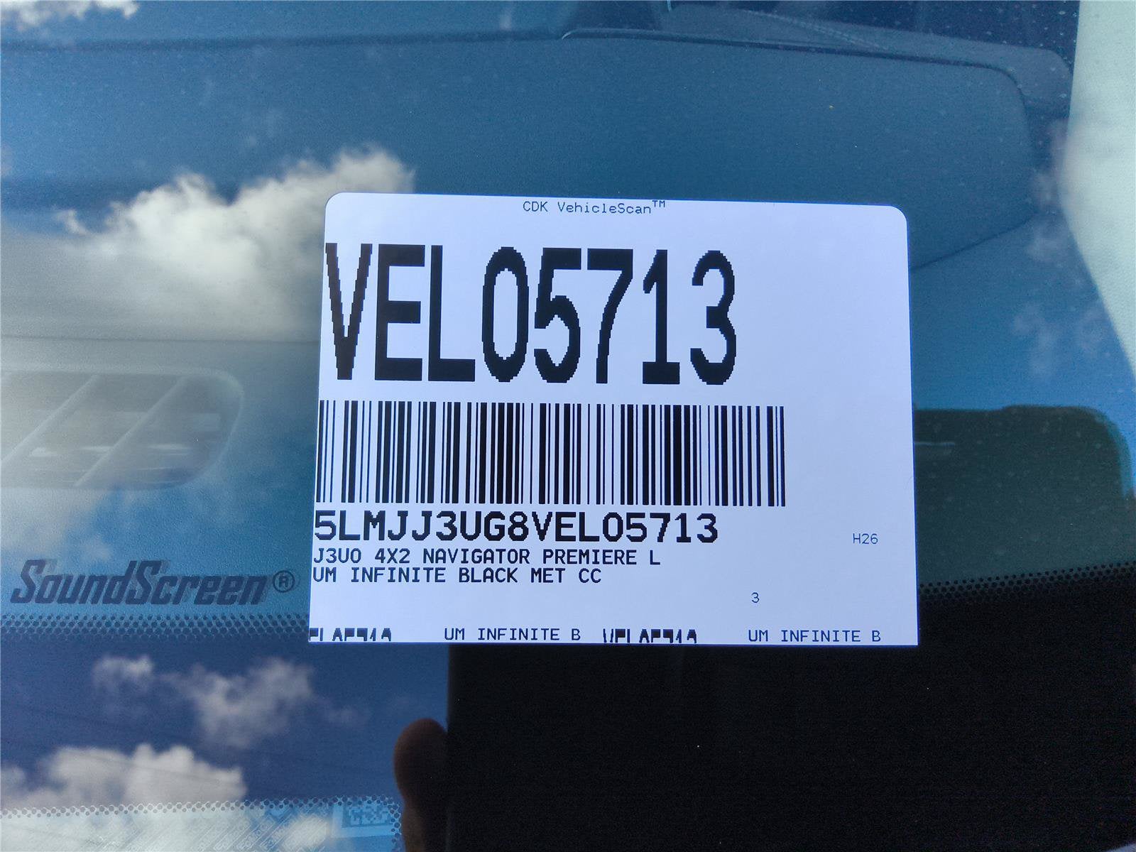 2027 Lincoln Navigator L
