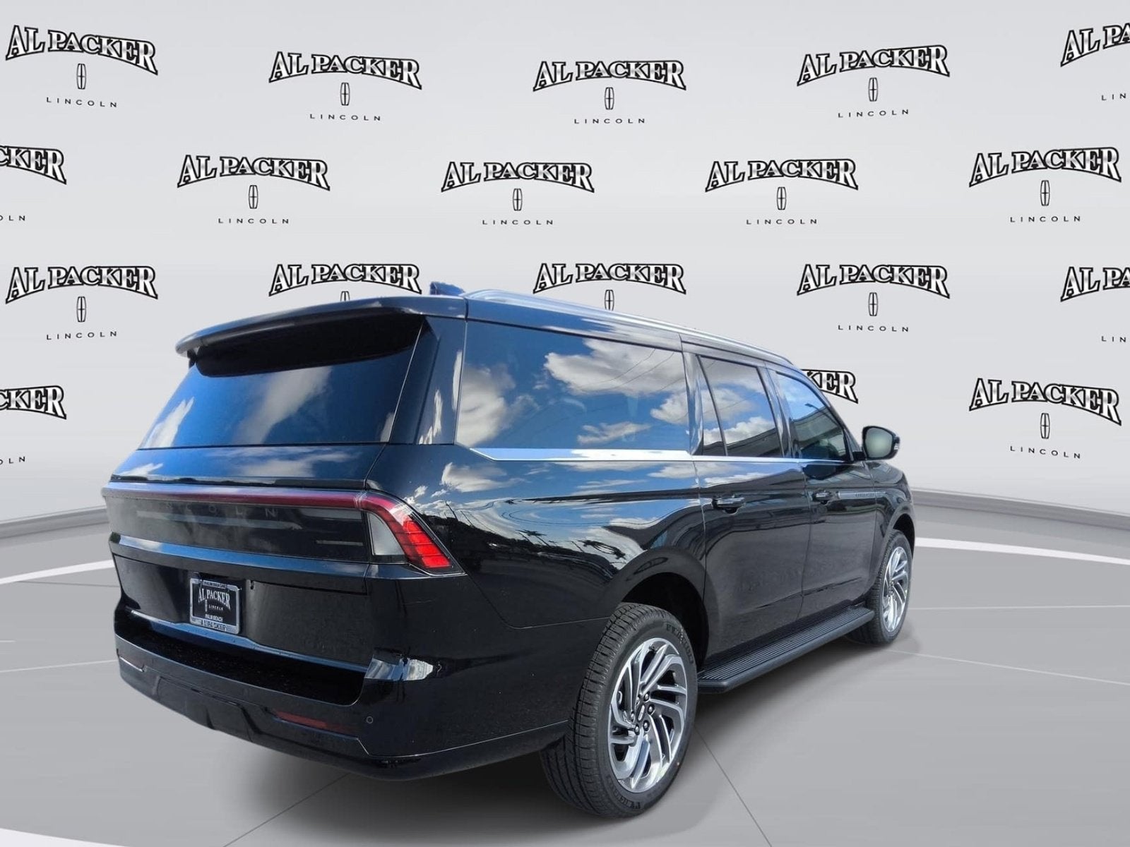 2027 Lincoln Navigator L
