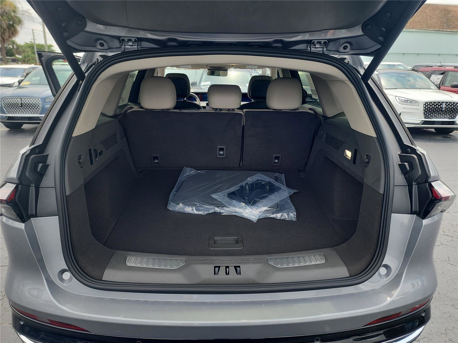 2025 Lincoln Nautilus Premiere