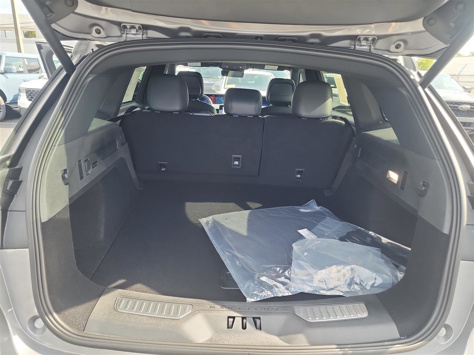 2025 Lincoln Nautilus Premiere