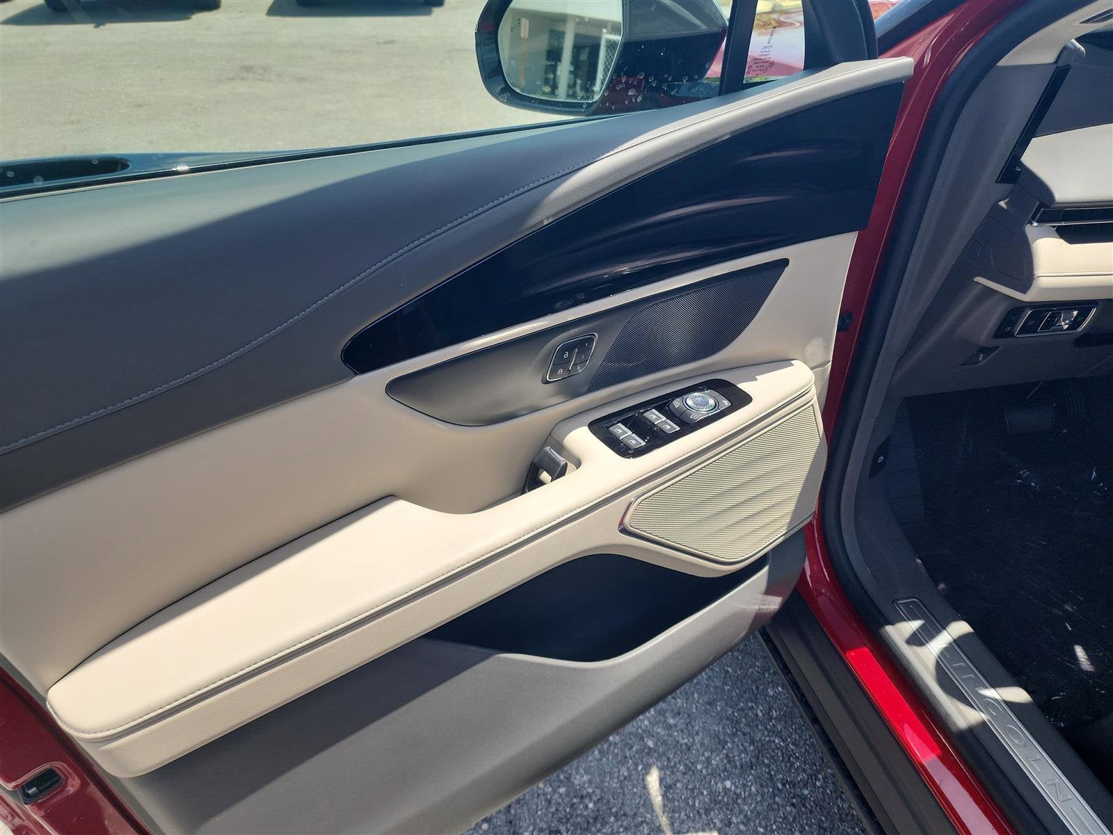 2025 Lincoln Nautilus Premiere