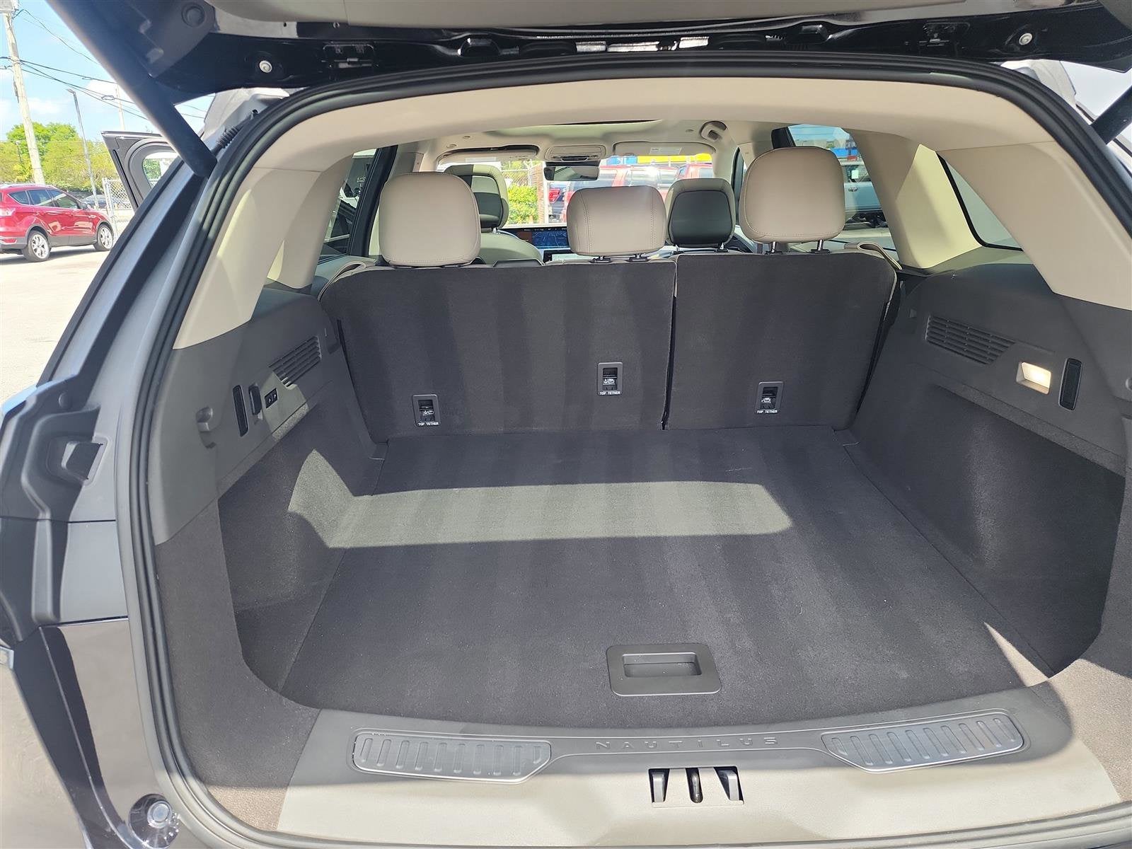 2025 Lincoln Nautilus Premiere