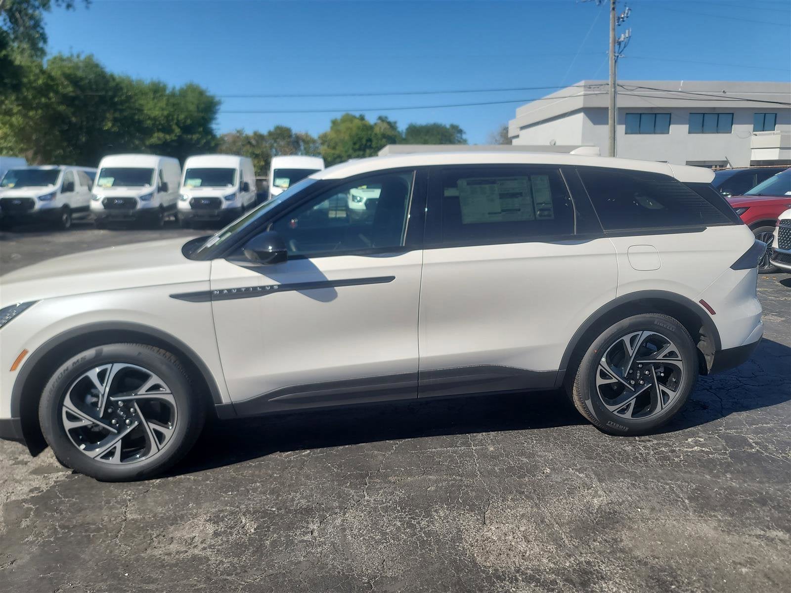 2025 Lincoln Nautilus Premiere