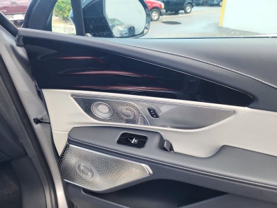 2025 Lincoln Nautilus Reserve