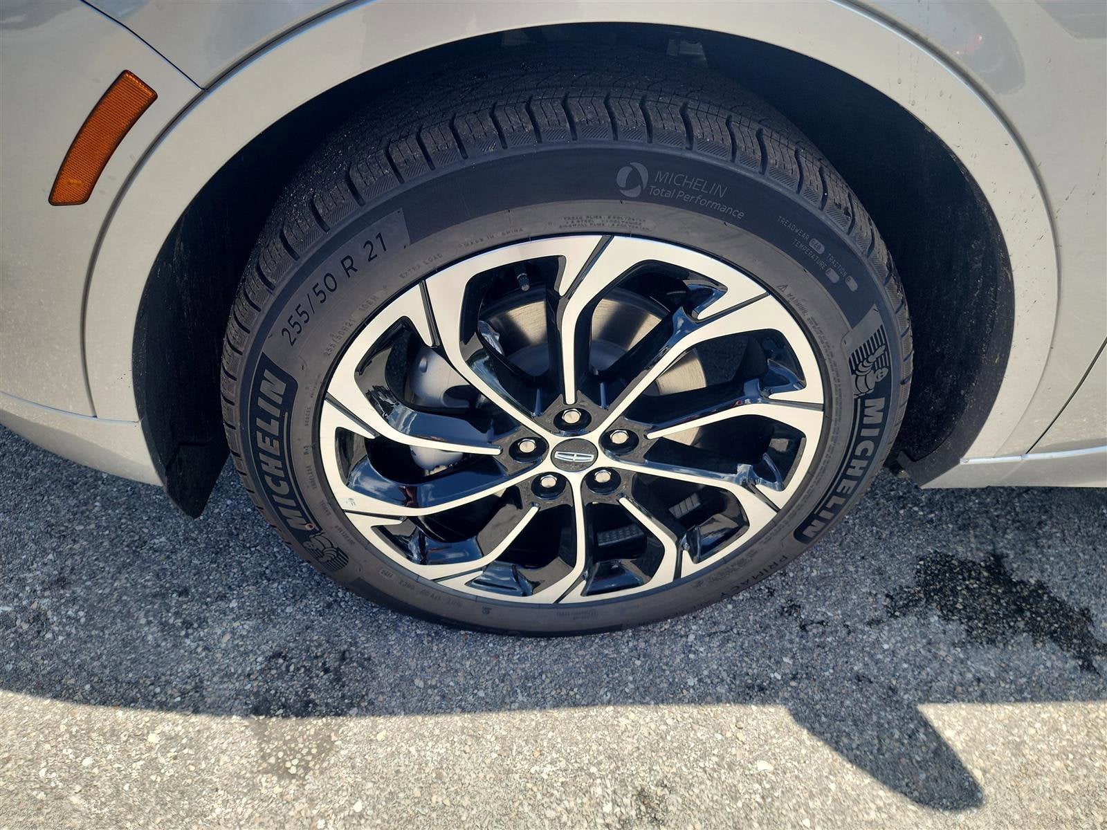 2025 Lincoln Nautilus Reserve