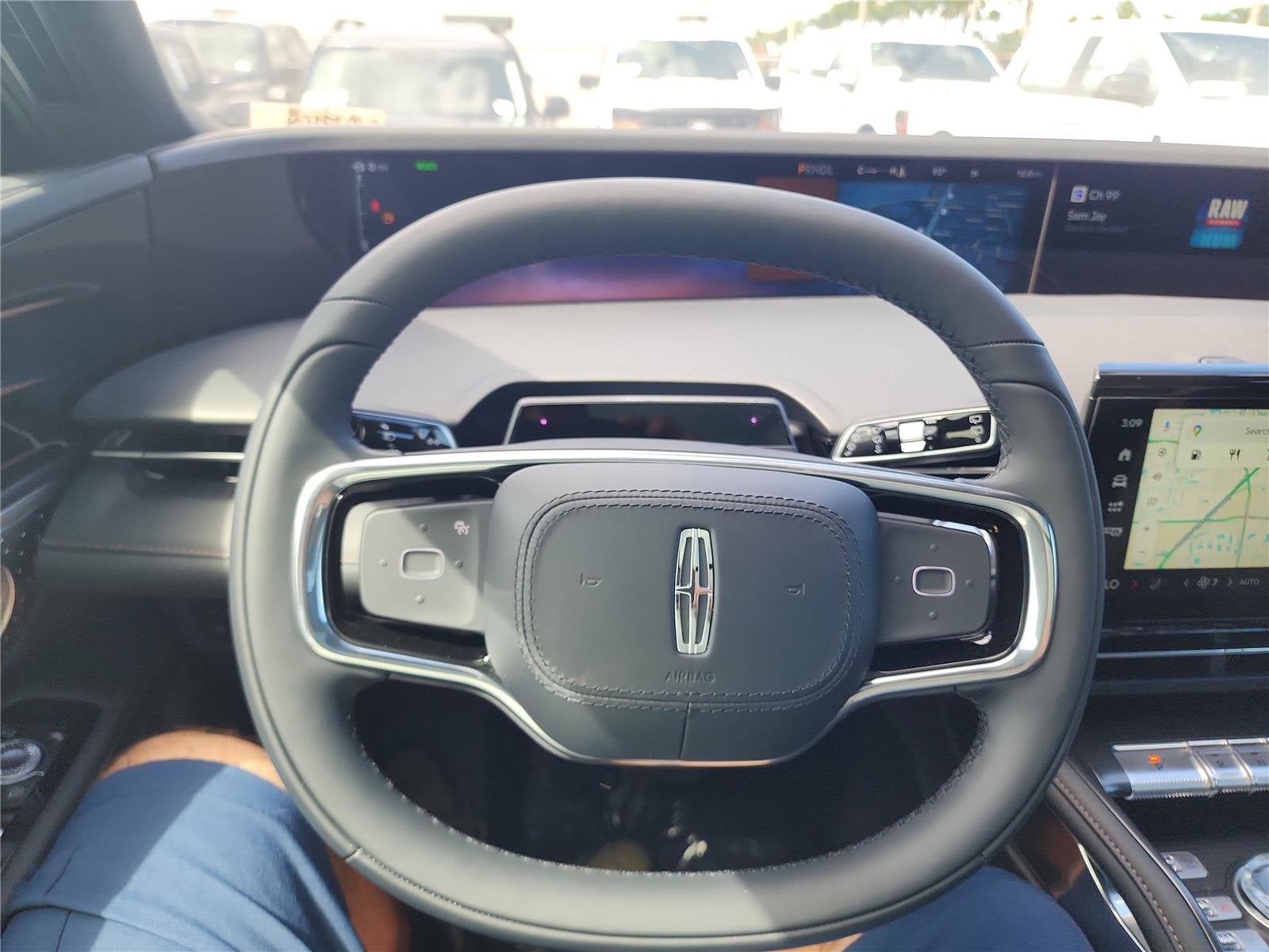 2025 Lincoln Nautilus Reserve