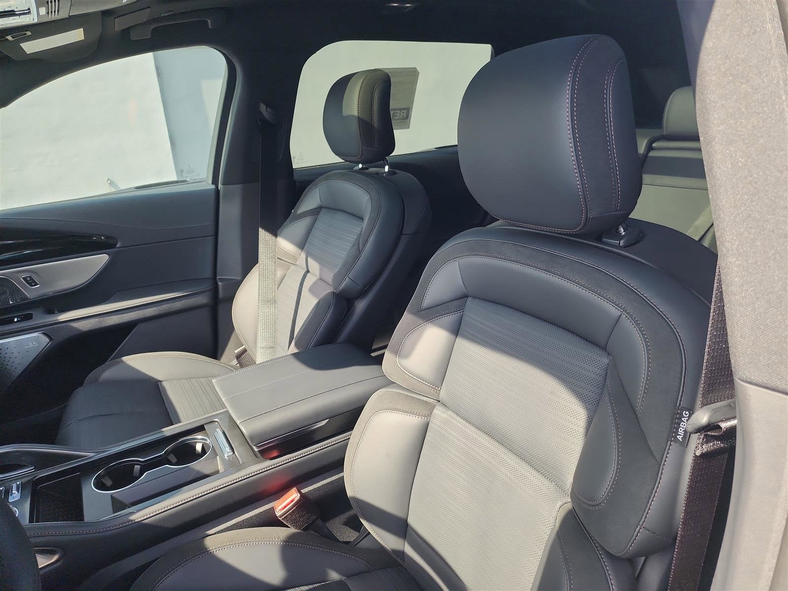 2025 Lincoln Nautilus Reserve