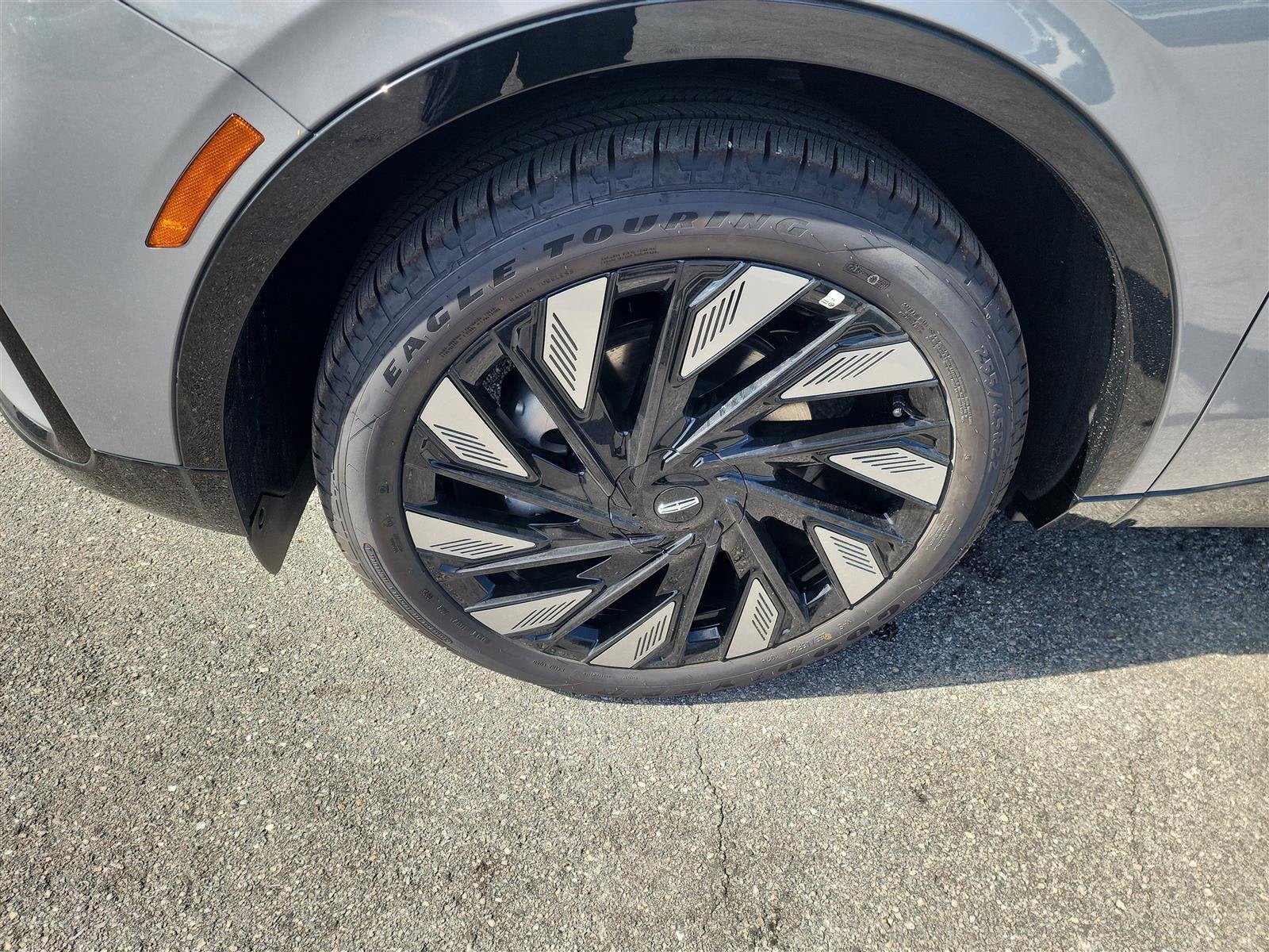 2025 Lincoln Nautilus Reserve