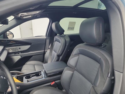 2025 Lincoln Nautilus Reserve