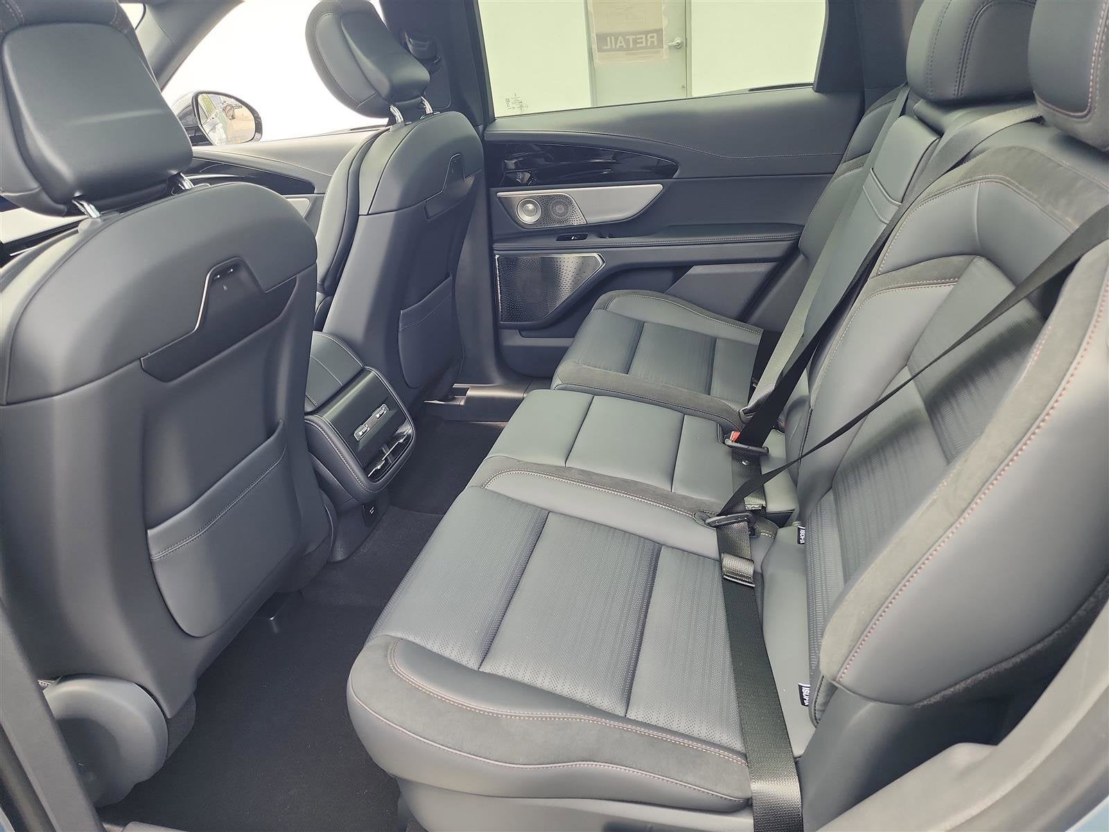 2025 Lincoln Nautilus Reserve