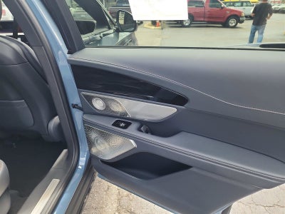 2025 Lincoln Nautilus Reserve