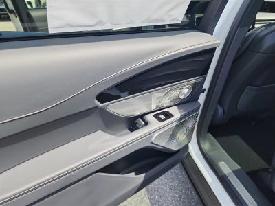 2025 Lincoln Nautilus Reserve