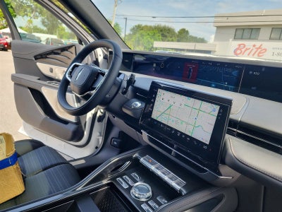 2025 Lincoln Nautilus Reserve