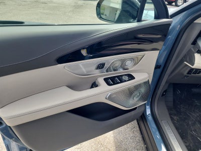 2025 Lincoln Nautilus Reserve